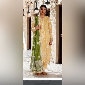 Zaha Lawn Pakistani Suit